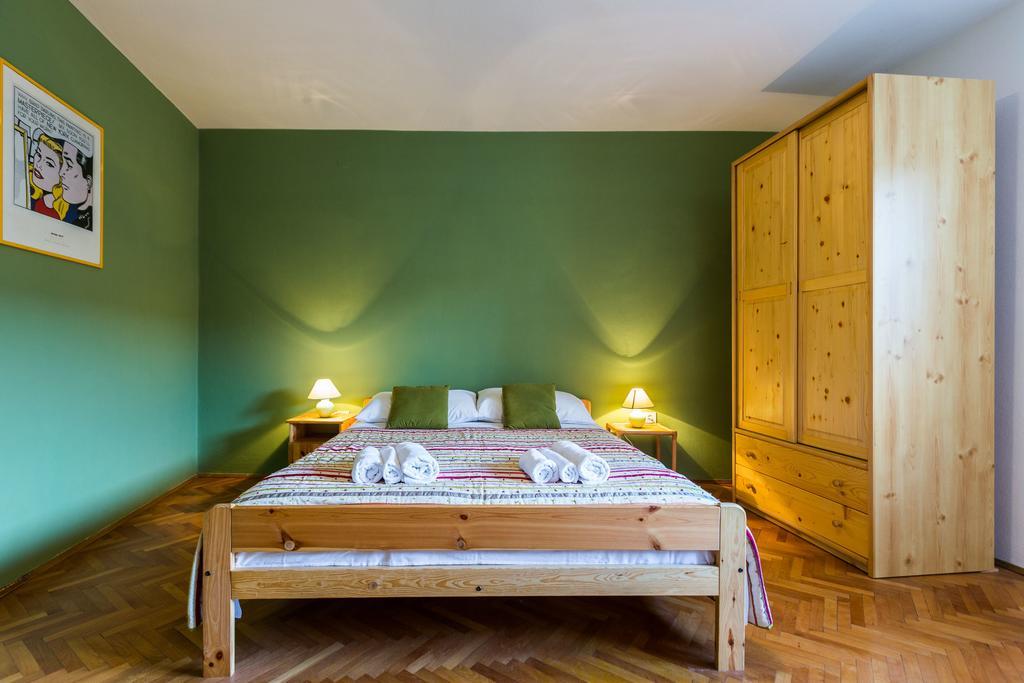 Lavender Apt. W. Balcony In Old Town Zadar Oda fotoğraf