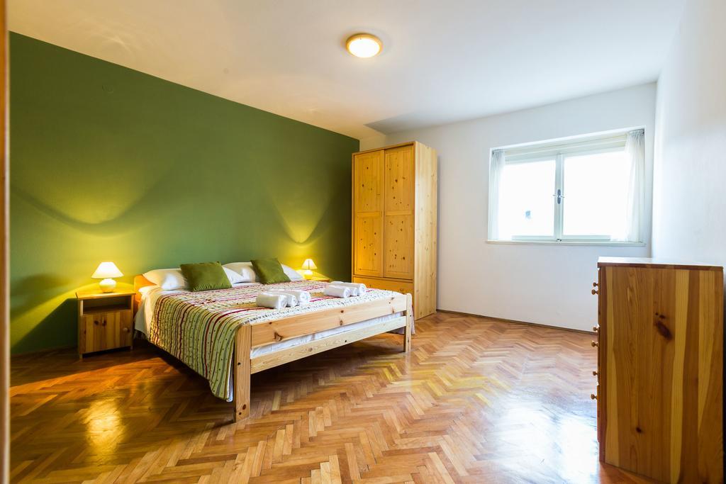 Lavender Apt. W. Balcony In Old Town Zadar Oda fotoğraf