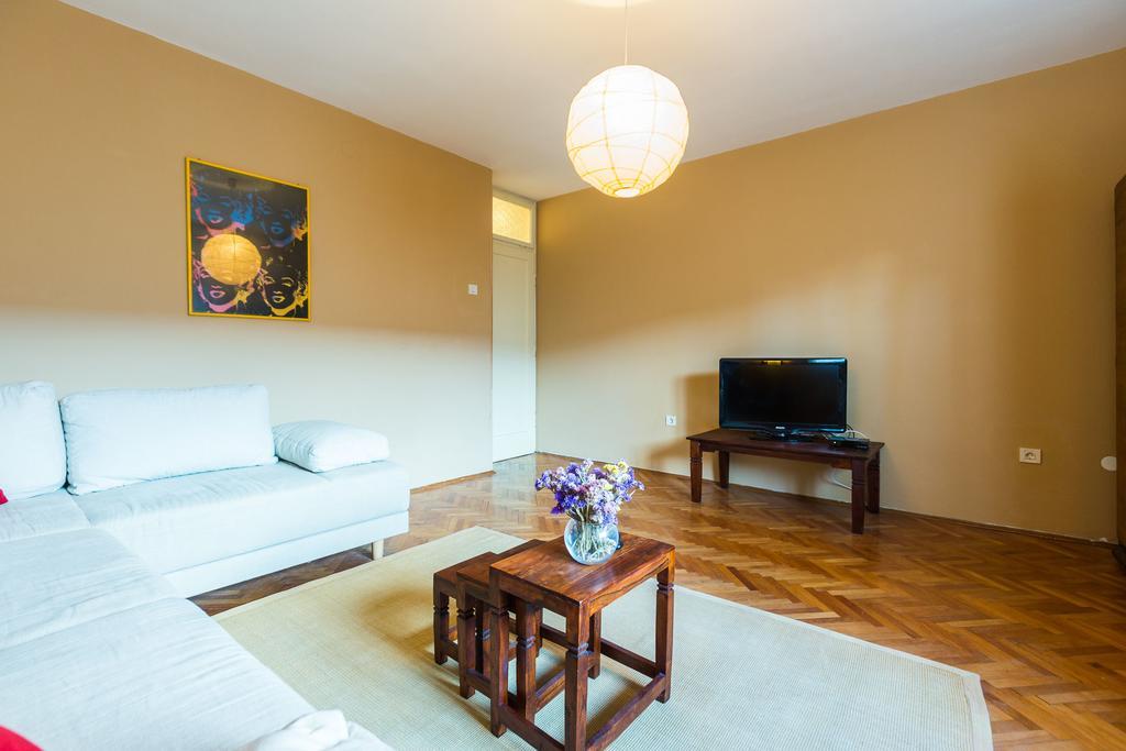 Lavender Apt. W. Balcony In Old Town Zadar Oda fotoğraf