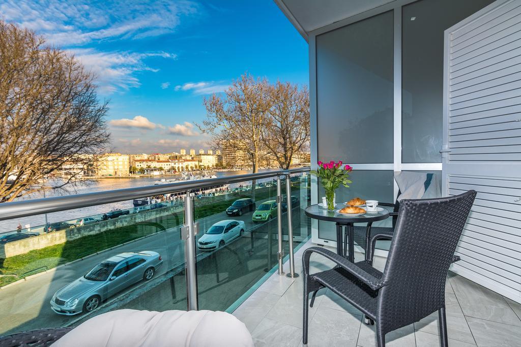 Lavender Apt. W. Balcony In Old Town Zadar Dış mekan fotoğraf